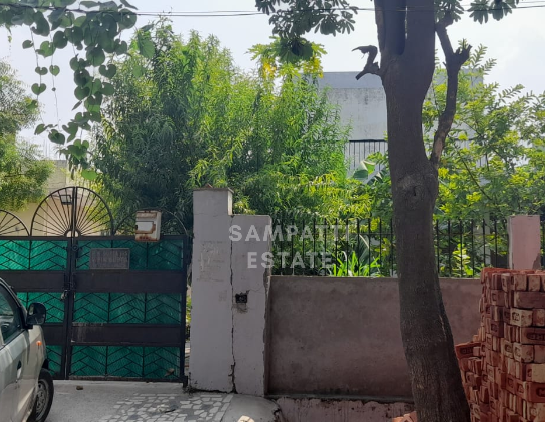 Plot for sale in Sector 49 Noida